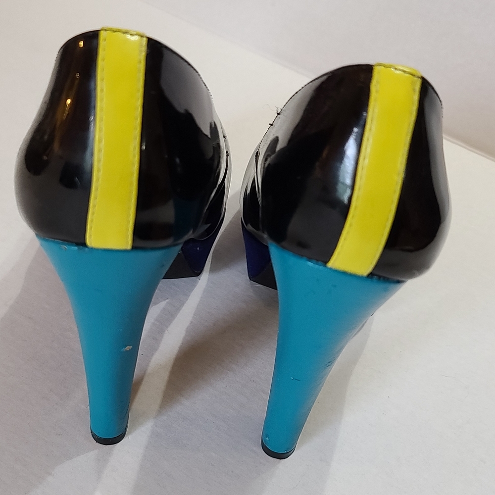 Color Block High Heel - Picture 4 of 4